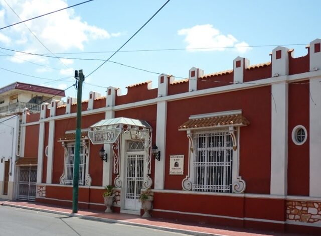 Centro Cultural Carlos Acereto.